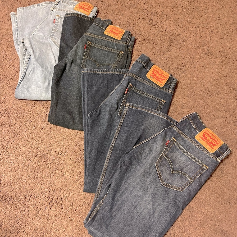 Levi’s Mens 527 (30x30) LOT. Price listed is for ALL 4 pair.